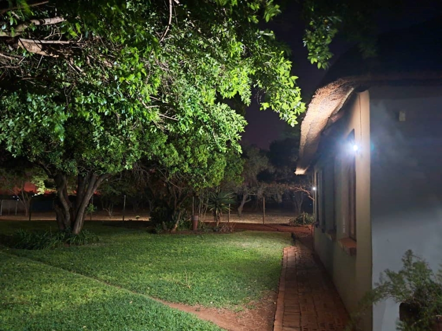 5 Bedroom Property for Sale in Rietfontein A H North West